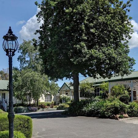 ヒールズビル Yarra Gablesモーテル エクステリア 写真